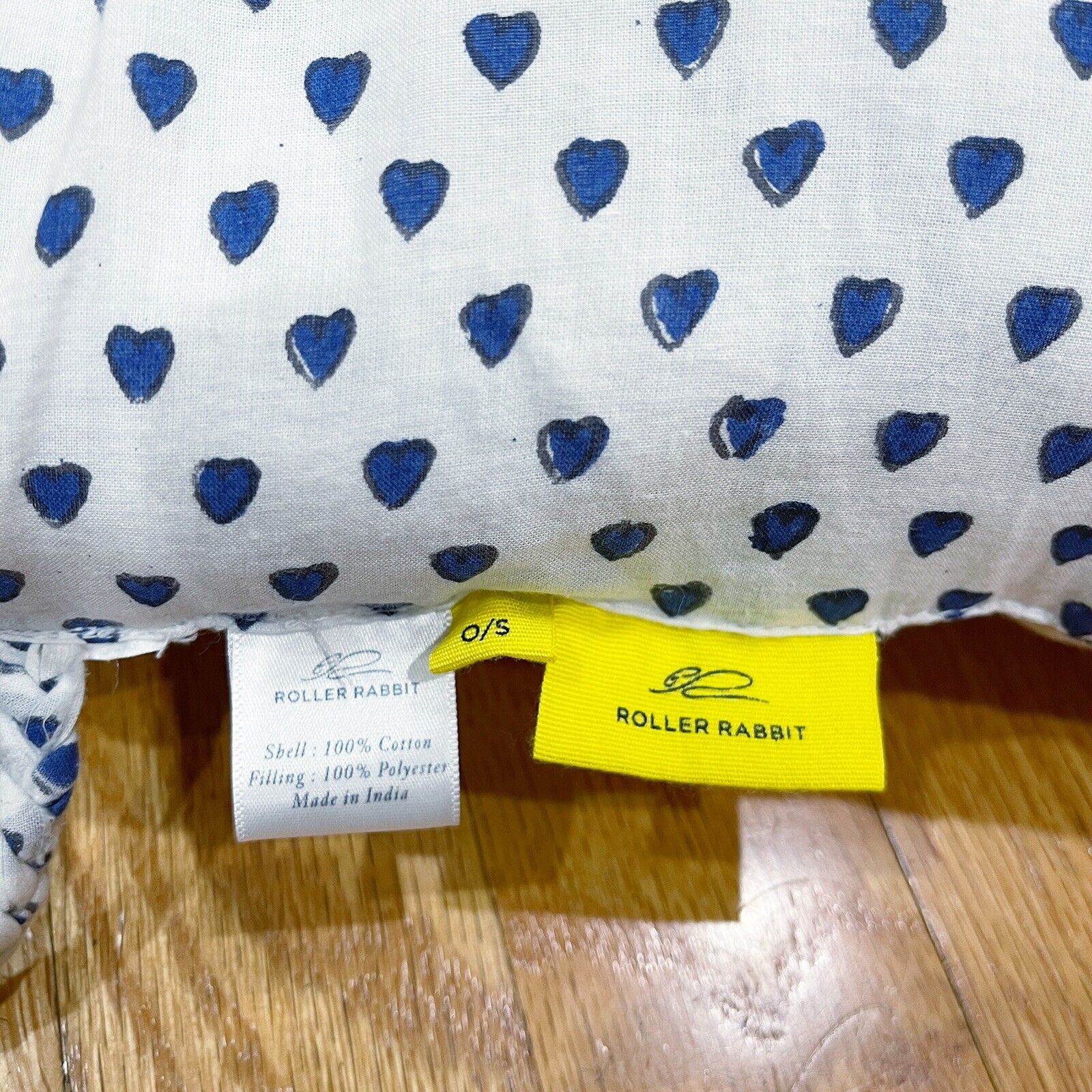 Roberta Roller Rabbit Kids Foldable Pig Pillow Blue Hearts Excellent Condition - Fresh Stock Dated February 2026