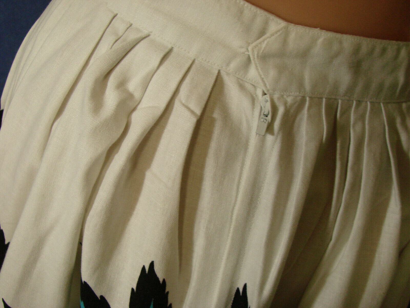 VTG 50s 60s Full Gathered Skirt Cotton Hawaiian Print VGC w25 S Metal Zipper - Fresh Stock Dated December 2025