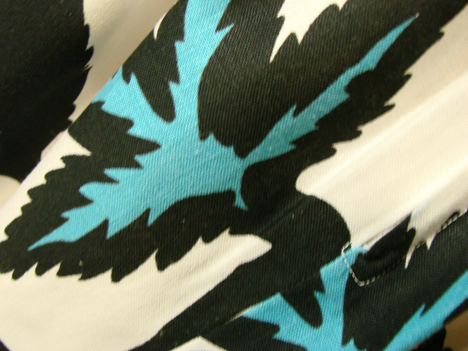 VTG 50s 60s Full Gathered Skirt Cotton Hawaiian Print VGC w25 S Metal Zipper - Fresh Stock Dated December 2025