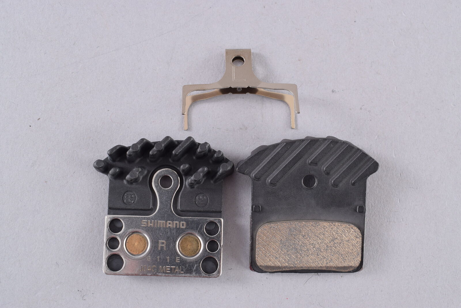 Shimano J04C Disc Brake Pads Metal Compound Mountain Bike XTR XT SLX - Fresh Stock Dated February 2026