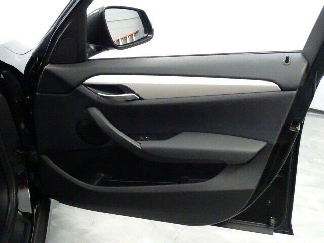 2015 BMW X1 xDrive28i / AWD xDrive - Fresh Stock Dated December 2025