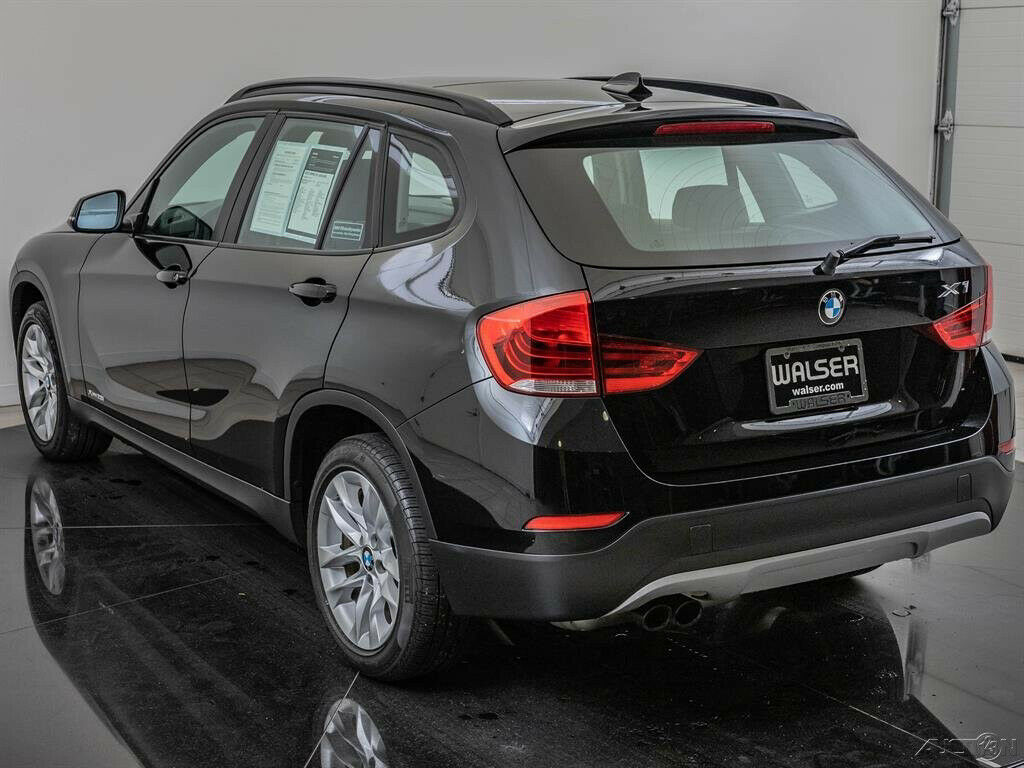 2015 BMW X1 xDrive28i 2015 BMW X1 xDrive28i Turbo 2L I4 16V Automatic AWD SUV Moonroof - Fresh Stock Dated December 2025