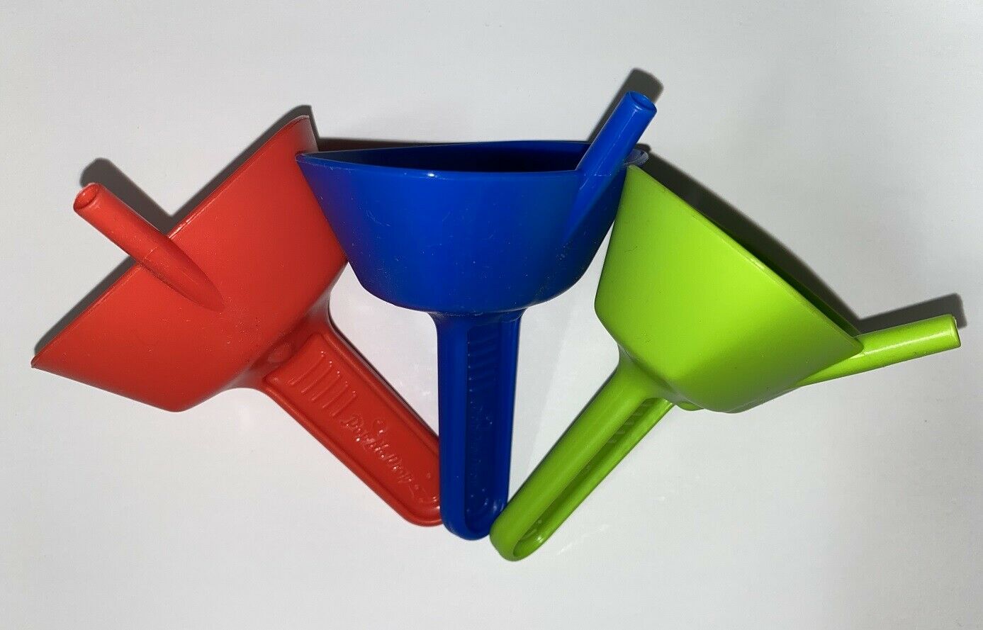 Pop No Drop Holder! Drip FREE Popsicle Holder with Straw! COLORS VARY - Fresh Stock Dated December 2025