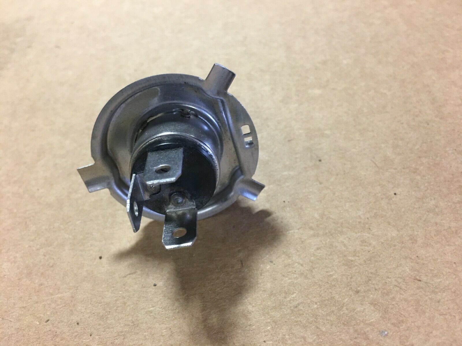 BIG DOG MOTORCYCLES H4 XENON-BOOSTED HEADLIGHT BULB 12V 60/55W - Fresh Stock Dated February 2026