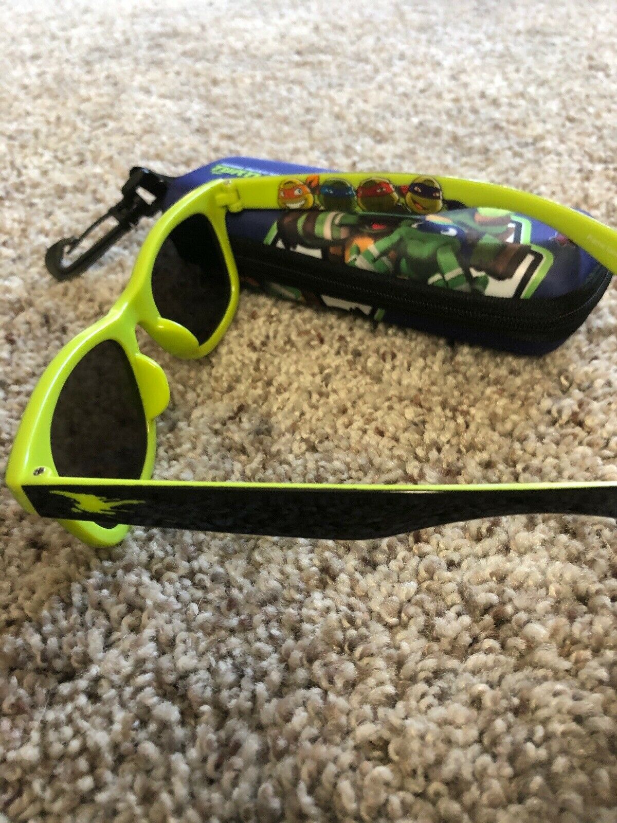 New Teenage Mutant Ninja Turtles Sunglasses and Case - Fresh Stock Dated December 2025