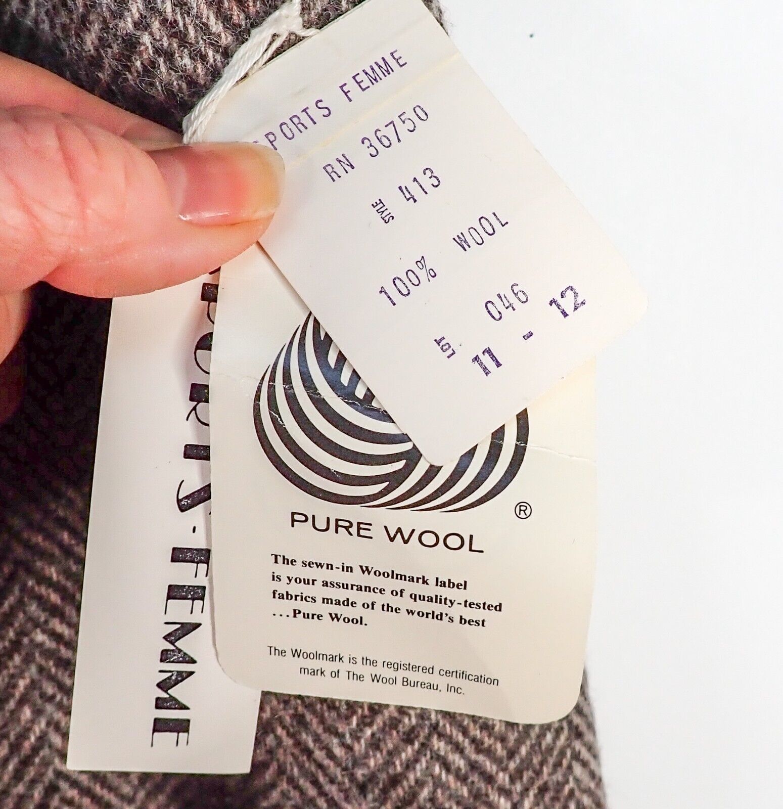 Vintage 70s Sports Femme 100% Wool Herringbone Skirt 27