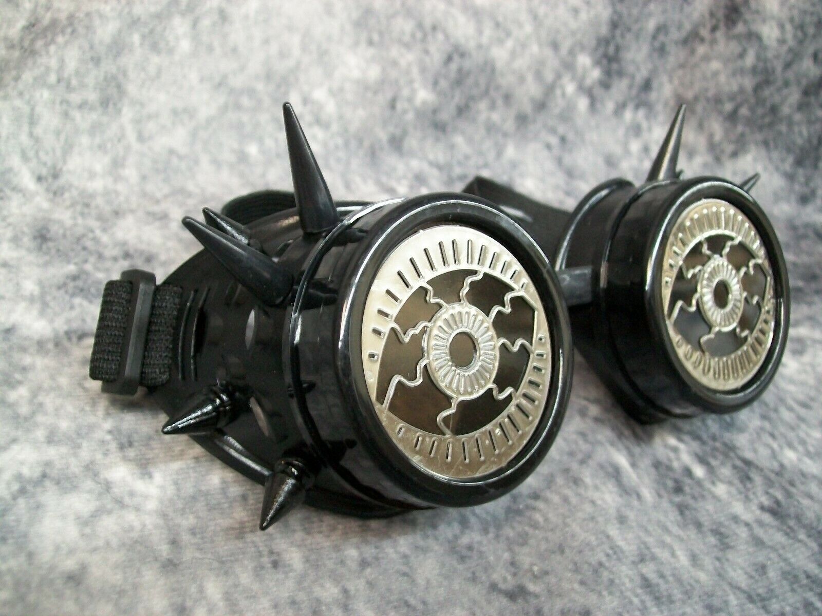 Funky Black Silver Spiked Eyeball Goggles Mad Eye Steampunk Flashy Aviator Eyes - Fresh Stock Dated February 2026