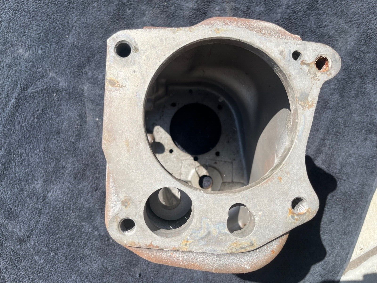 1966 Ford Borg Warner Super T10 4 Speed Main Case T10H-1 Mustang Falcon Galaxie - Fresh Stock Dated February 2026