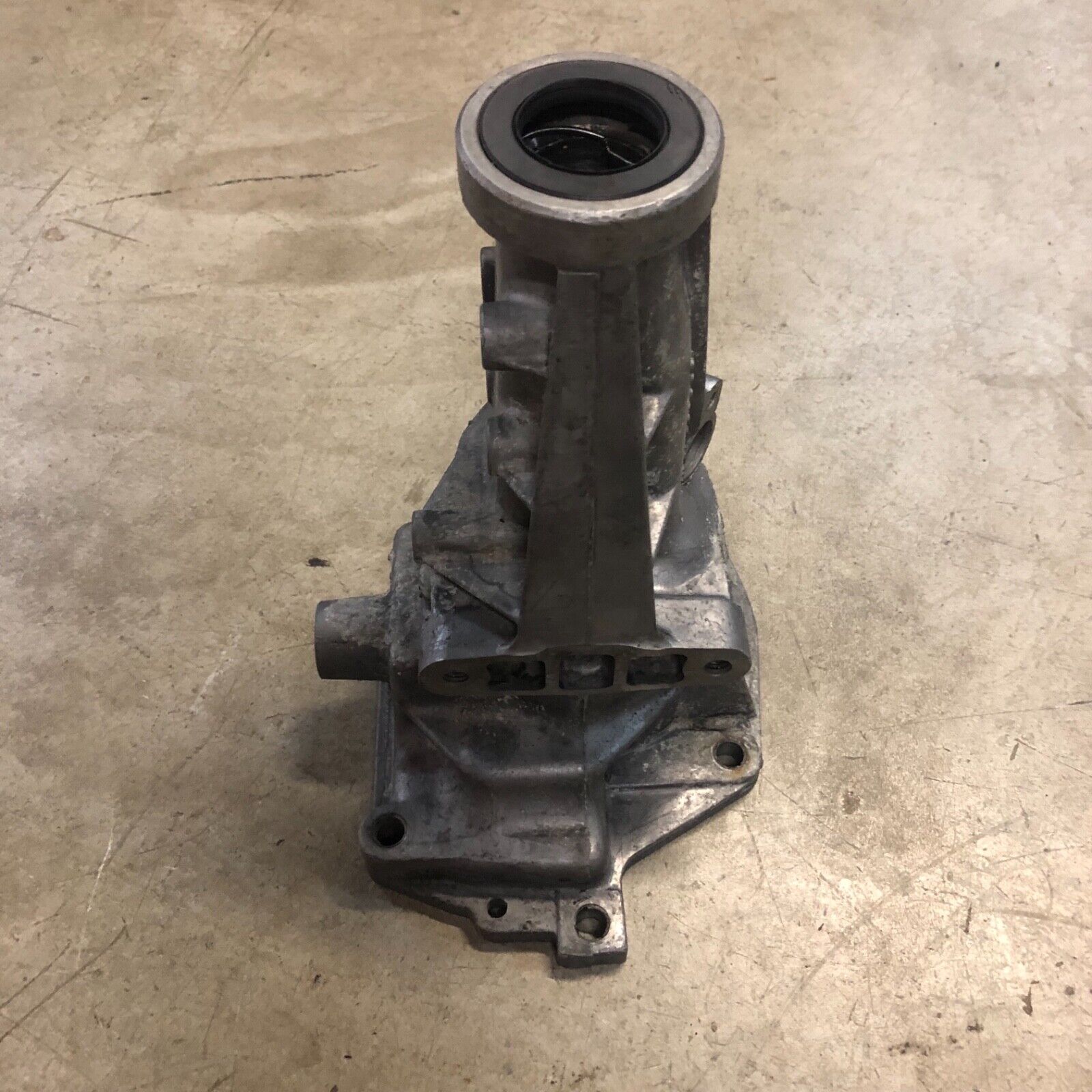 Muncie 854 Tailhousing M20 M21 M22 Nova Camaro Chevelle - Fresh Stock Dated February 2026