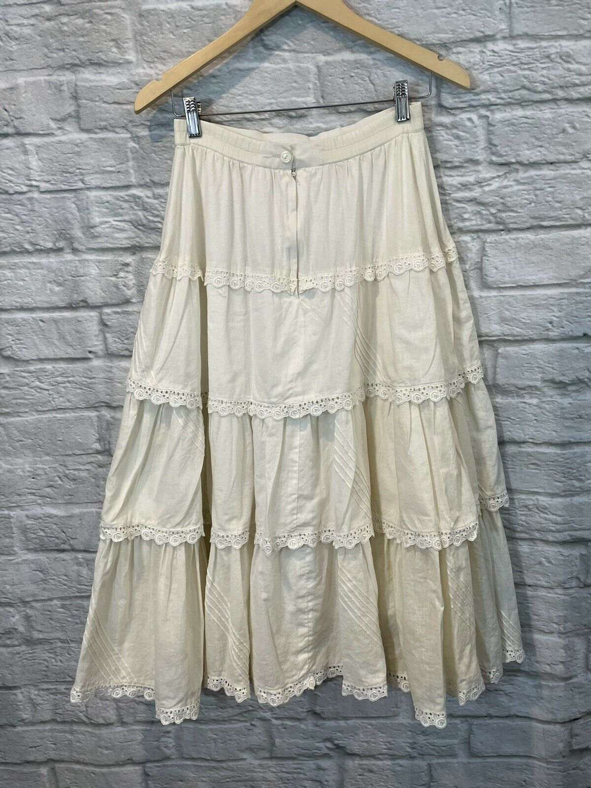 Vintage Vs Women's Ivory Cotton Lace Trim Tiered Cottage Core Prairie Skirt Sz M - Fresh Stock Dated March 2026