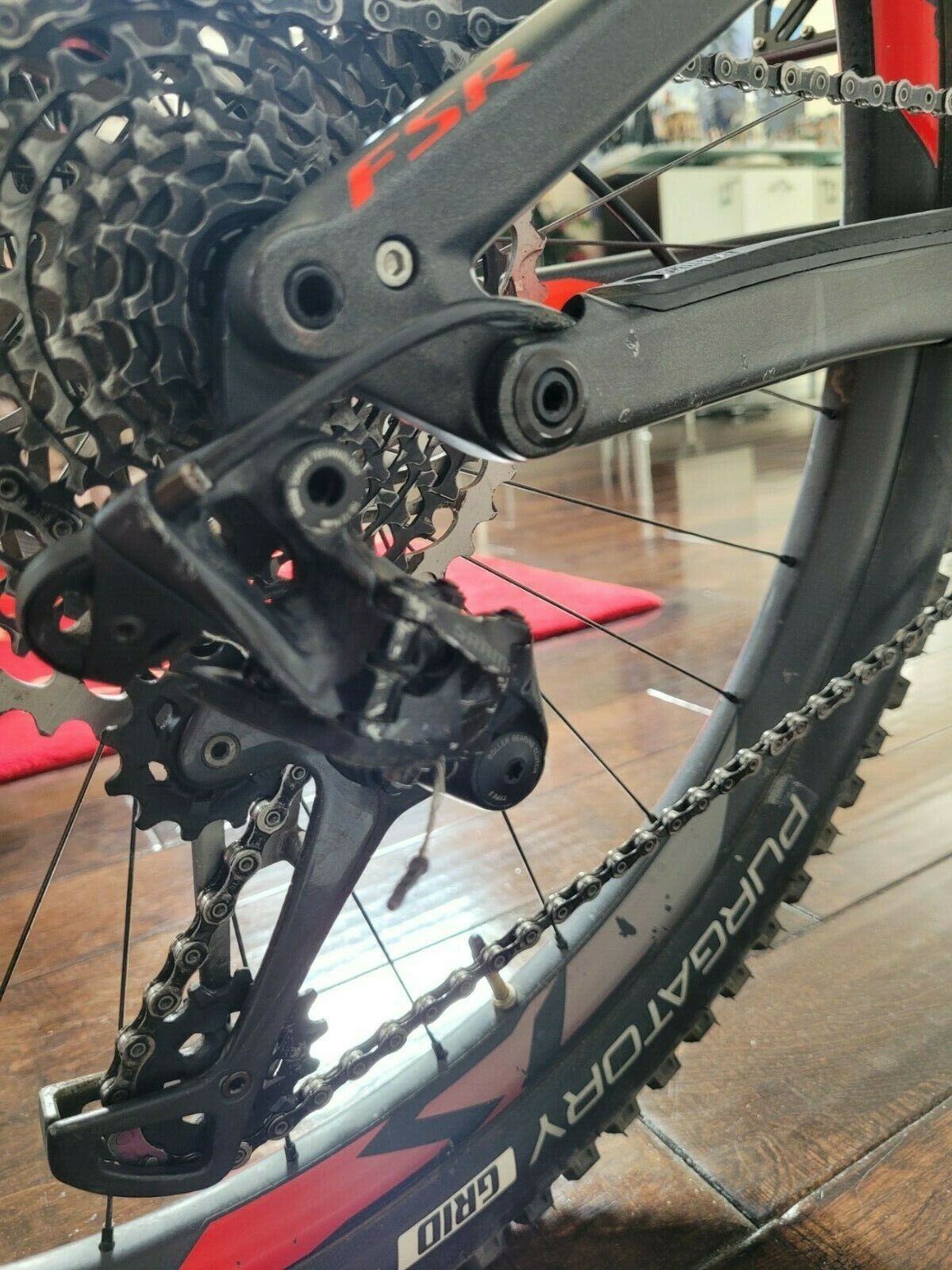 2017 Specialized S-works Stumpjumper fsr, 27.5, Size M, Very good - Fresh Stock Dated February 2026