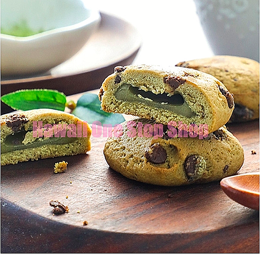 PIE COOKIE w/ MOCHI BANANA Royal Family Mochi Cookie w/ Cocoa Chips Rice Cake - Fresh Stock Dated December 2025