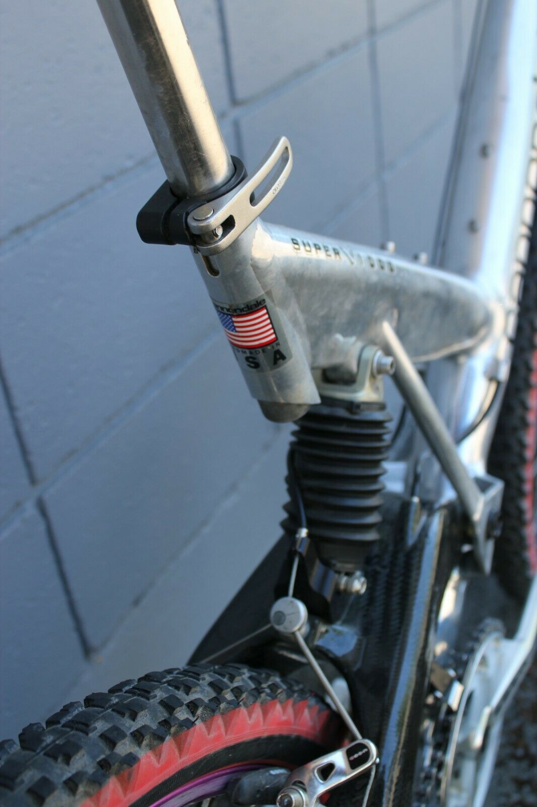 Vintage 1995 Cannondale Super V 1000 Mountain Bike Full Suspension Carbon USA - Fresh Stock Dated December 2025