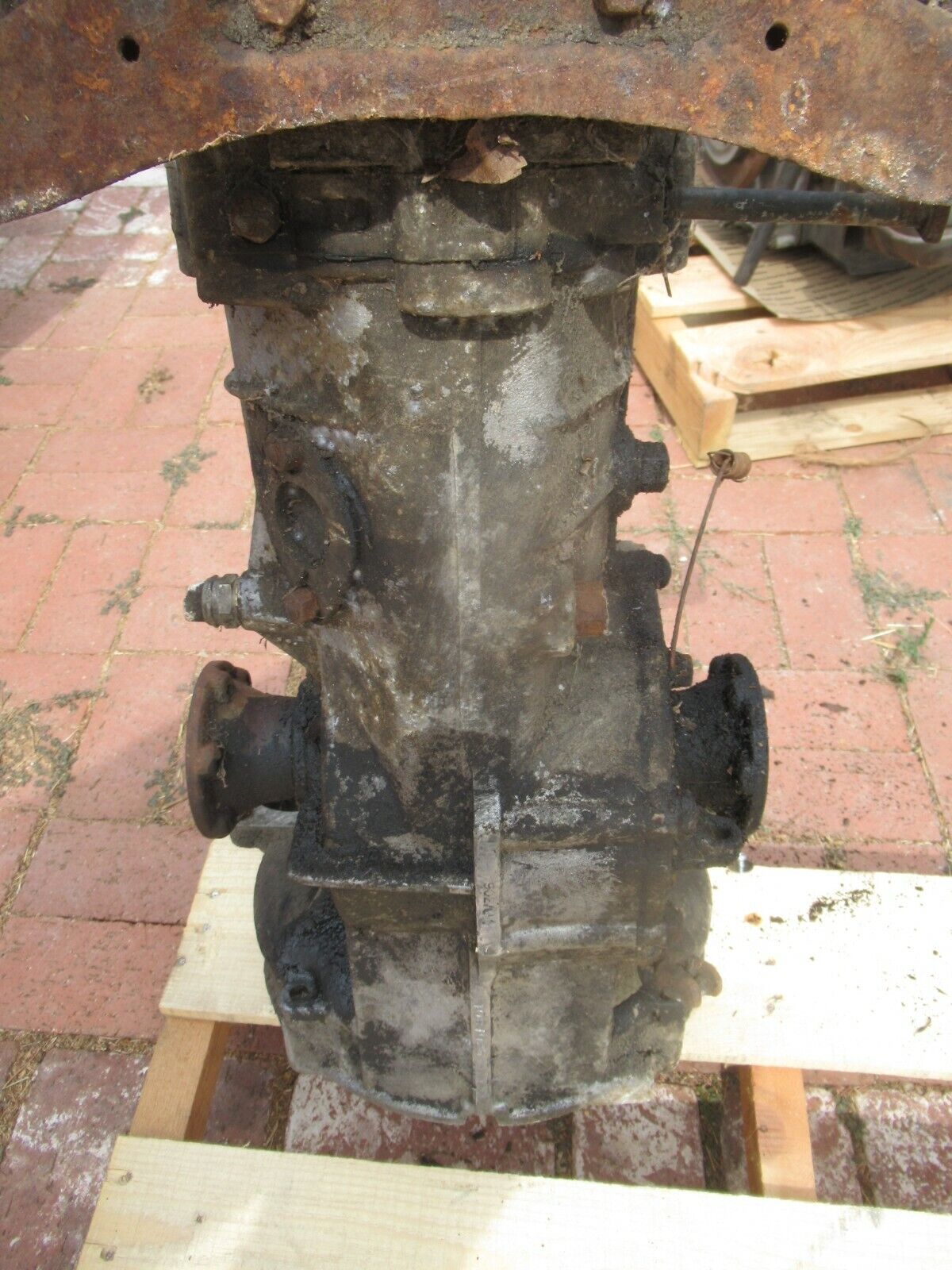 Porsche 901/912 Transmission Aluminum Case 4 speed Type 902/01 #1081025 45/67 FL - Fresh Stock Dated February 2026