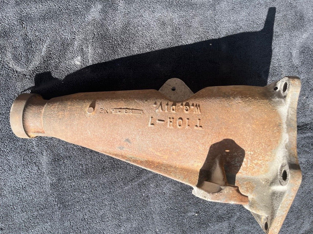 1962-1966 Ford Fairlane Borg Warner T10 4 Speed Tailhousing T10H-7 Tailshaft - Fresh Stock Dated February 2026