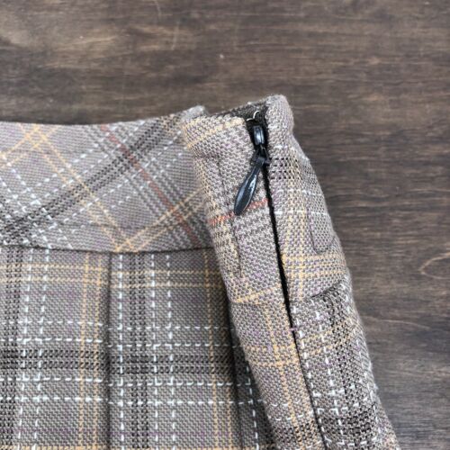 Vtg Country Clothes Pendleton 100% Virgin Wool Khaki Plaid Pleated Skirt Sz 8P - Fresh Stock Dated February 2026