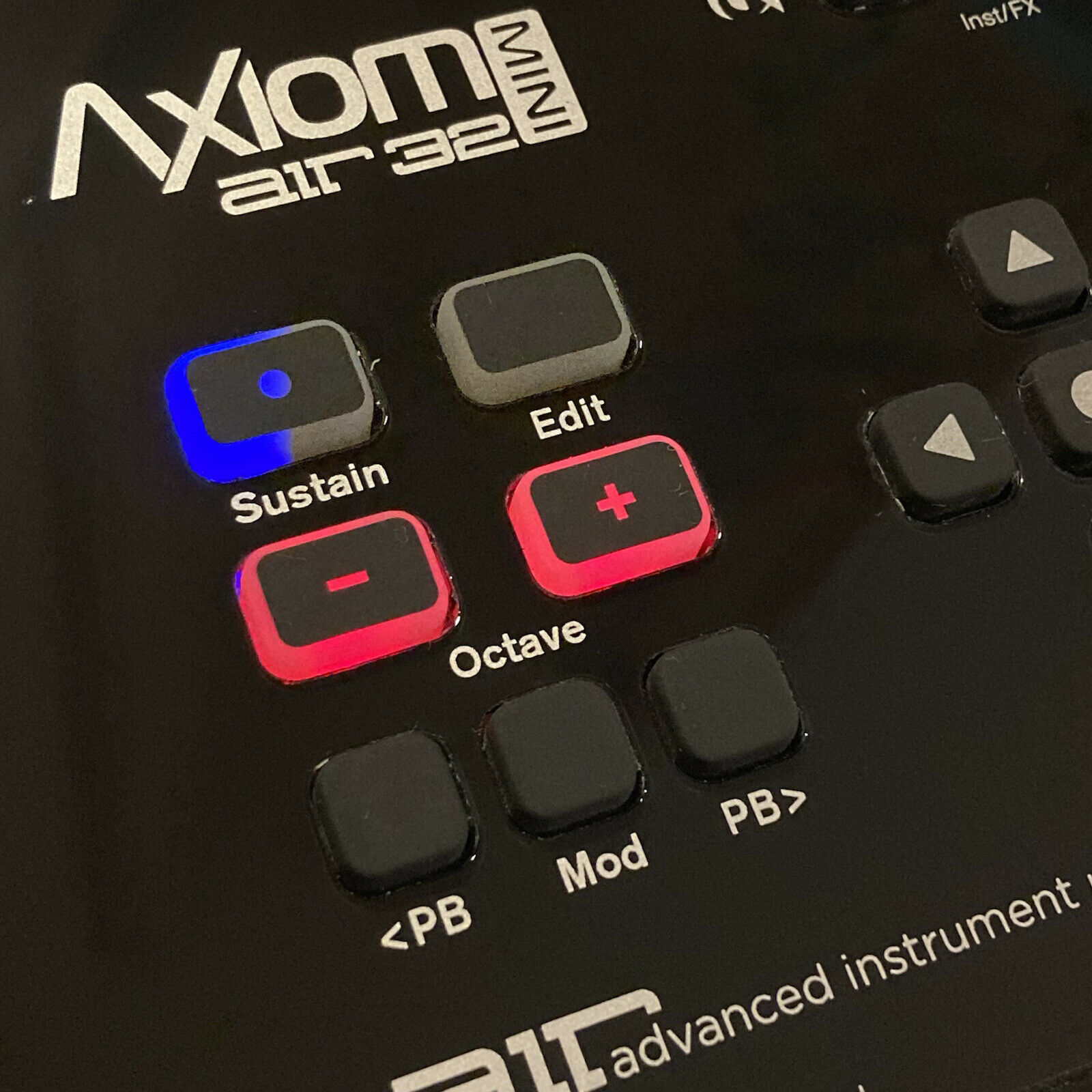 M-Audio Axiom Air Mini 32 32-key Premium Keyboard & Pad Controller - Fresh Stock Dated February 2026
