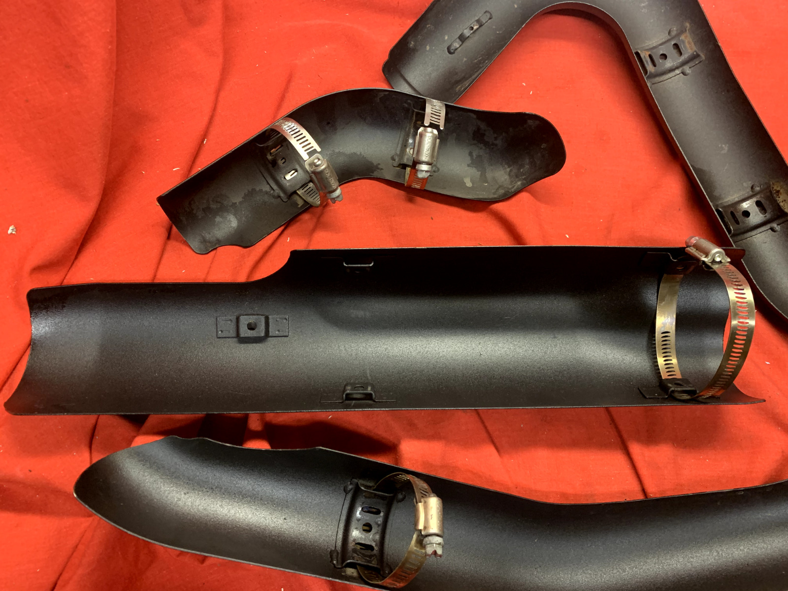 GENUINE HARLEY DAVIDSON TOURING BLACK MILWAUKEE EIGHT 8 EXHAUST HEAT SHIELDS - Fresh Stock Dated February 2026