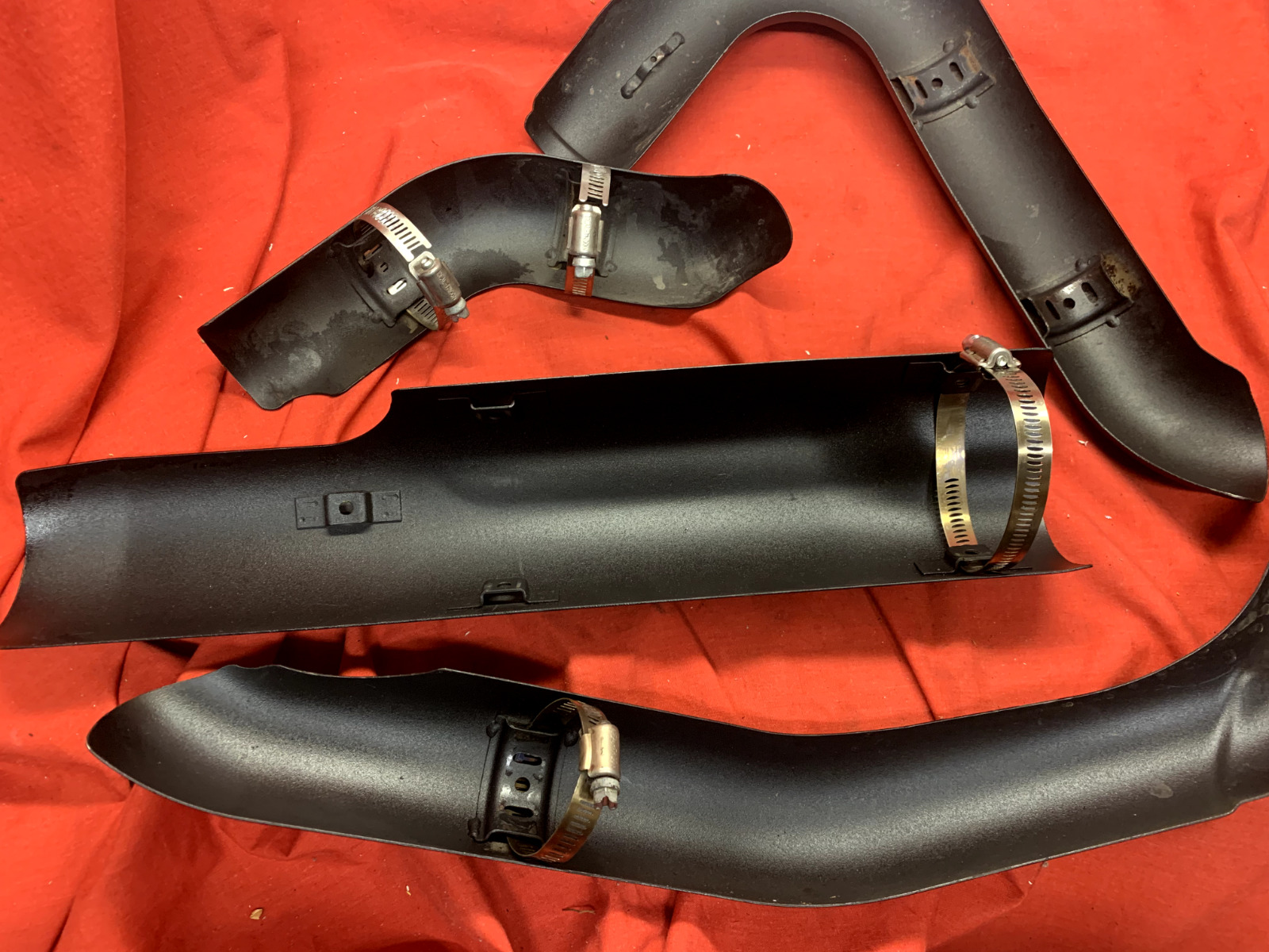 GENUINE HARLEY DAVIDSON TOURING BLACK MILWAUKEE EIGHT 8 EXHAUST HEAT SHIELDS - Fresh Stock Dated February 2026