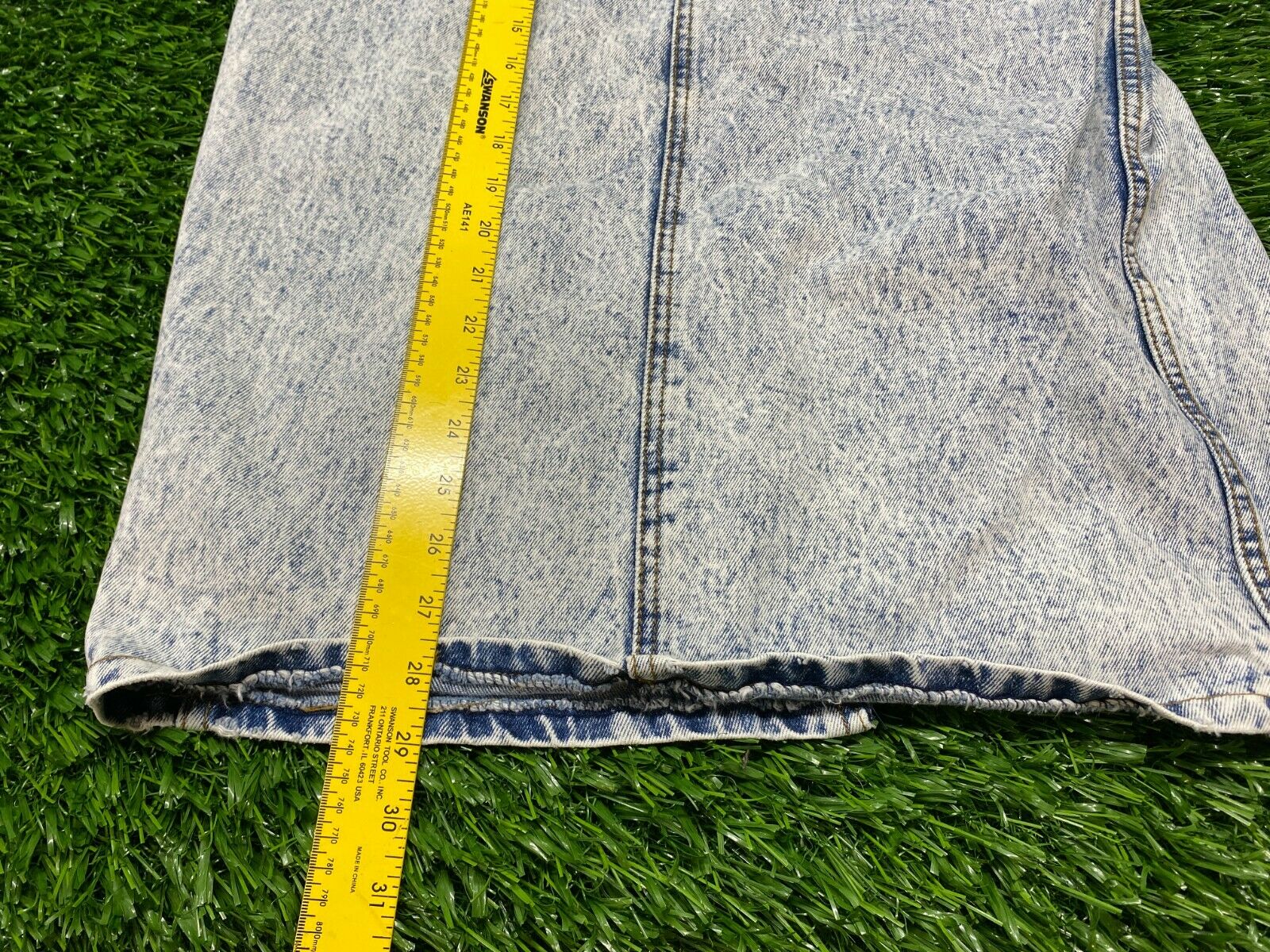 VINTAGE 80s/90s GITANO ACID WASHED DENIM SKIRT! SIZE 12! FREE SHIPPING! - Fresh Stock Dated December 2025