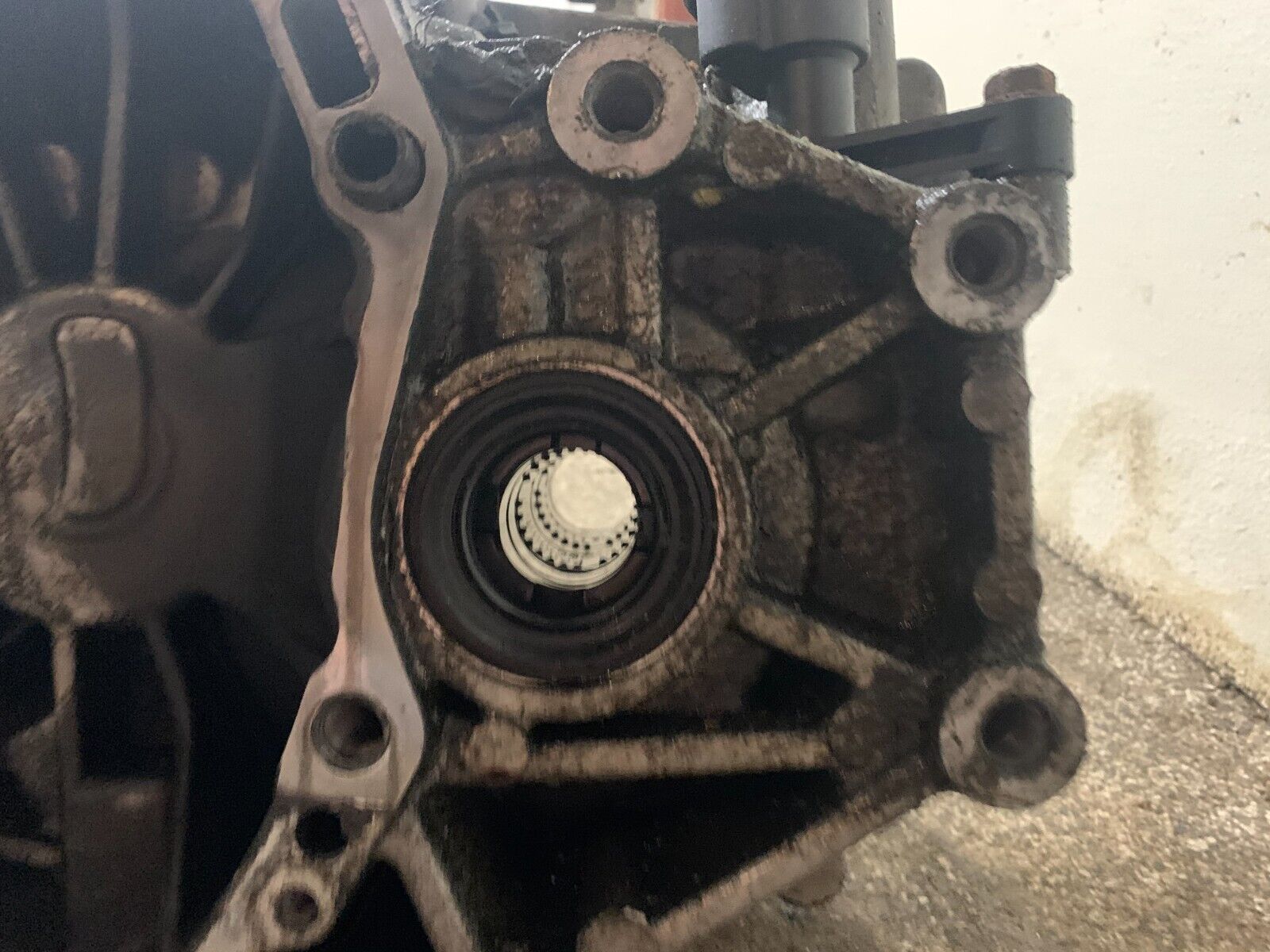 JDM H22A H22 HONDA ACCORD EURO R T2W4 LSD 5 SPEED MANUAL TRANSMISSION - Fresh Stock Dated February 2026