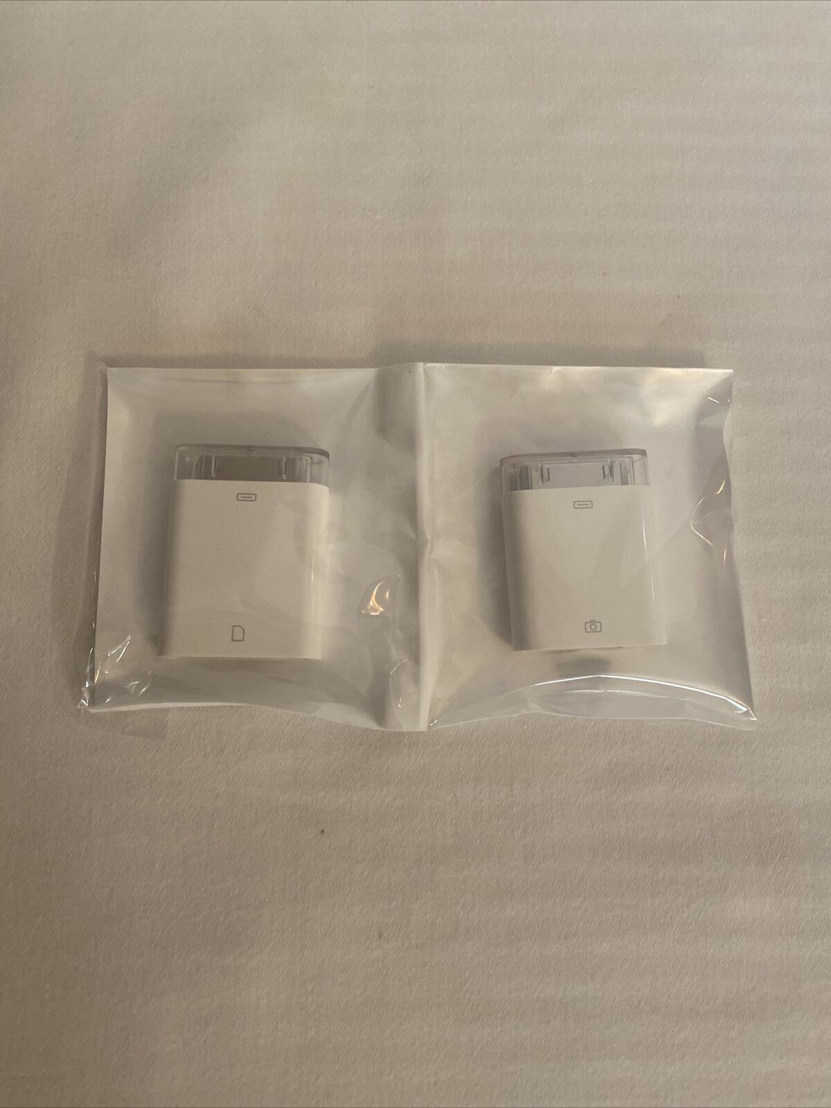 Apple iPad Camera Connection Kit (MC531ZM/A) Brand New in Box! - Fresh Stock Dated February 2026