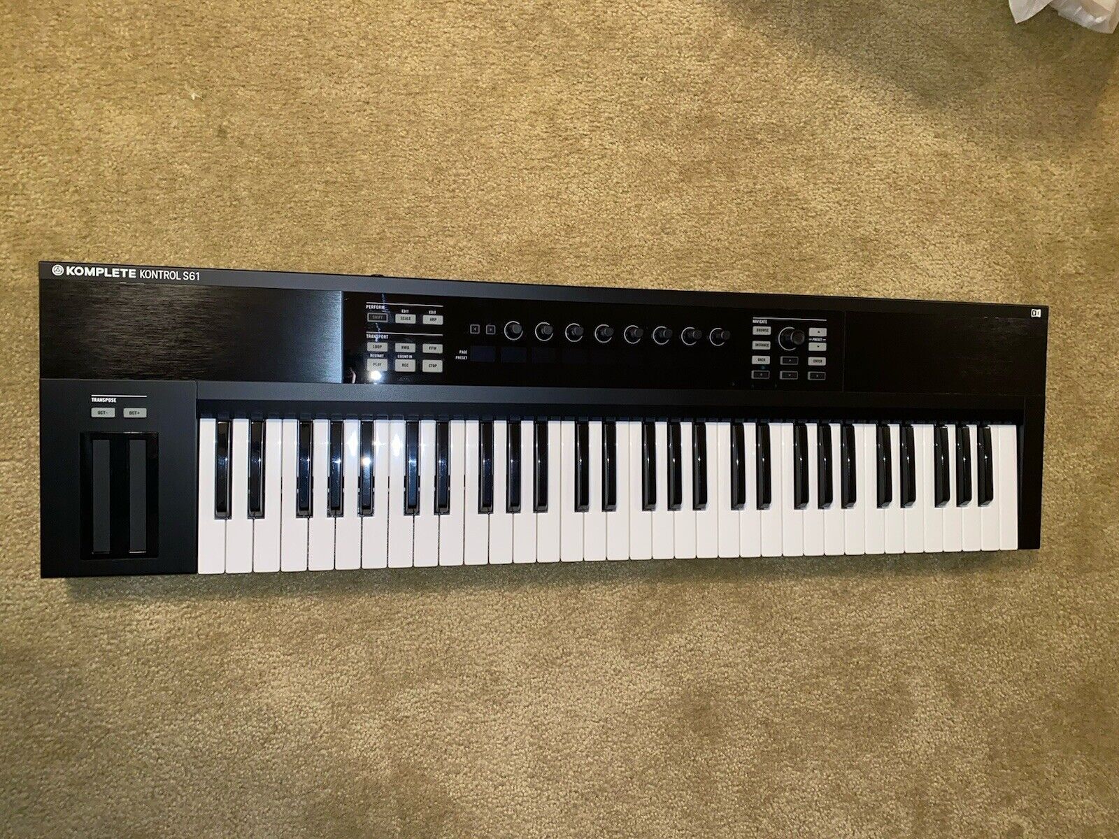 Native Instruments Komplete Kontrol S61 Key Keyboard Midi Controller - Fresh Stock Dated February 2026