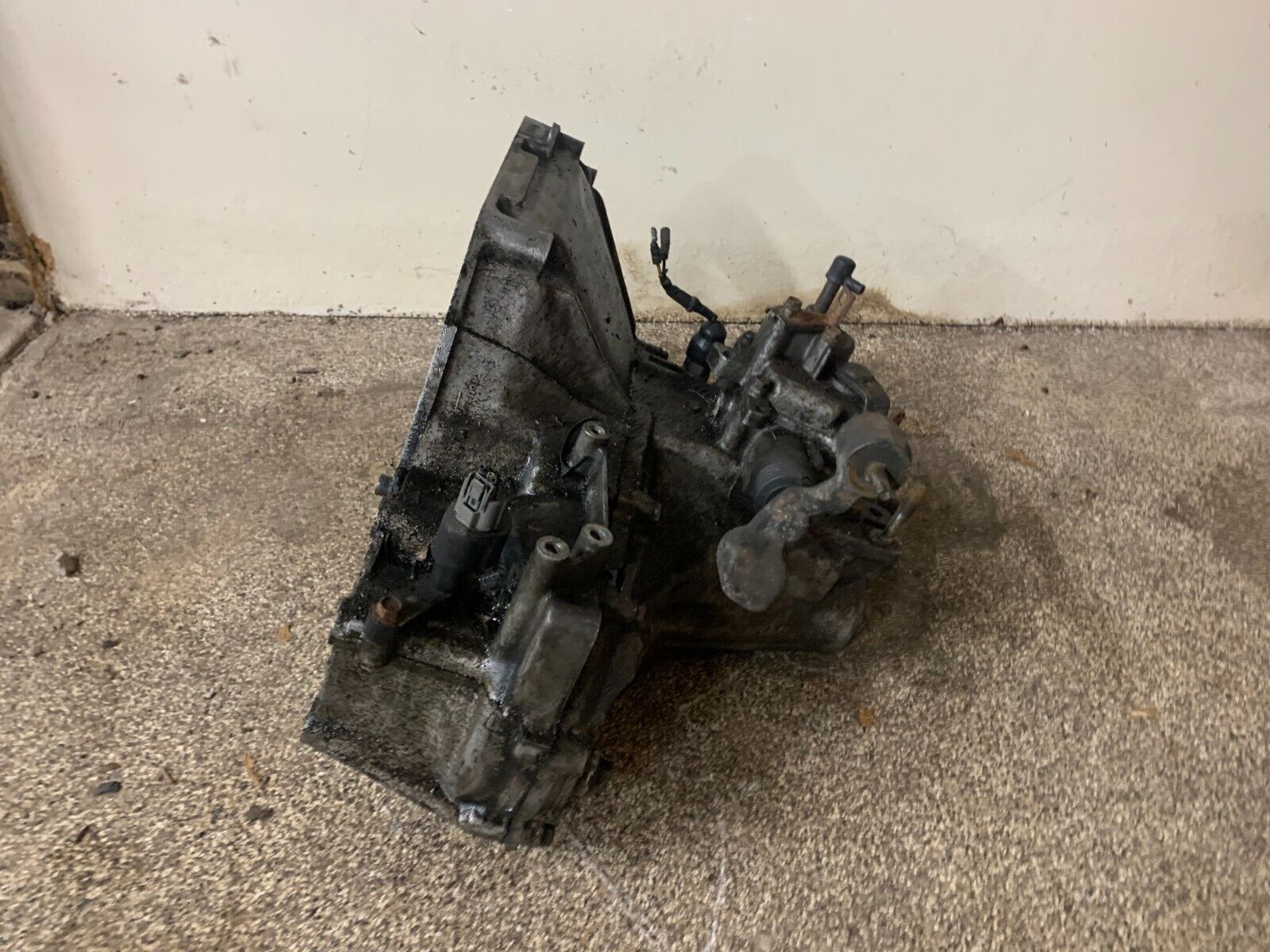 JDM H22A H22 HONDA ACCORD EURO R T2W4 LSD 5 SPEED MANUAL TRANSMISSION - Fresh Stock Dated February 2026