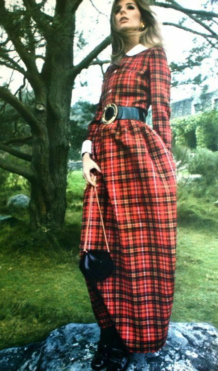 LAIRD PORTCH WOMEN SCOTTISH FULL KILT SKIRT - RED TARTAN PLAID - PURE WOOL - M/L - Fresh Stock Dated February 2026