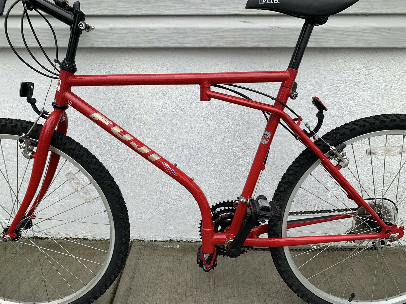 FUJI 4130 MARLBORO LIMITED EDITION FOLDING MOUNTAIN BIKE 15 SPEED CROMOLY FRAME - Fresh Stock Dated February 2026