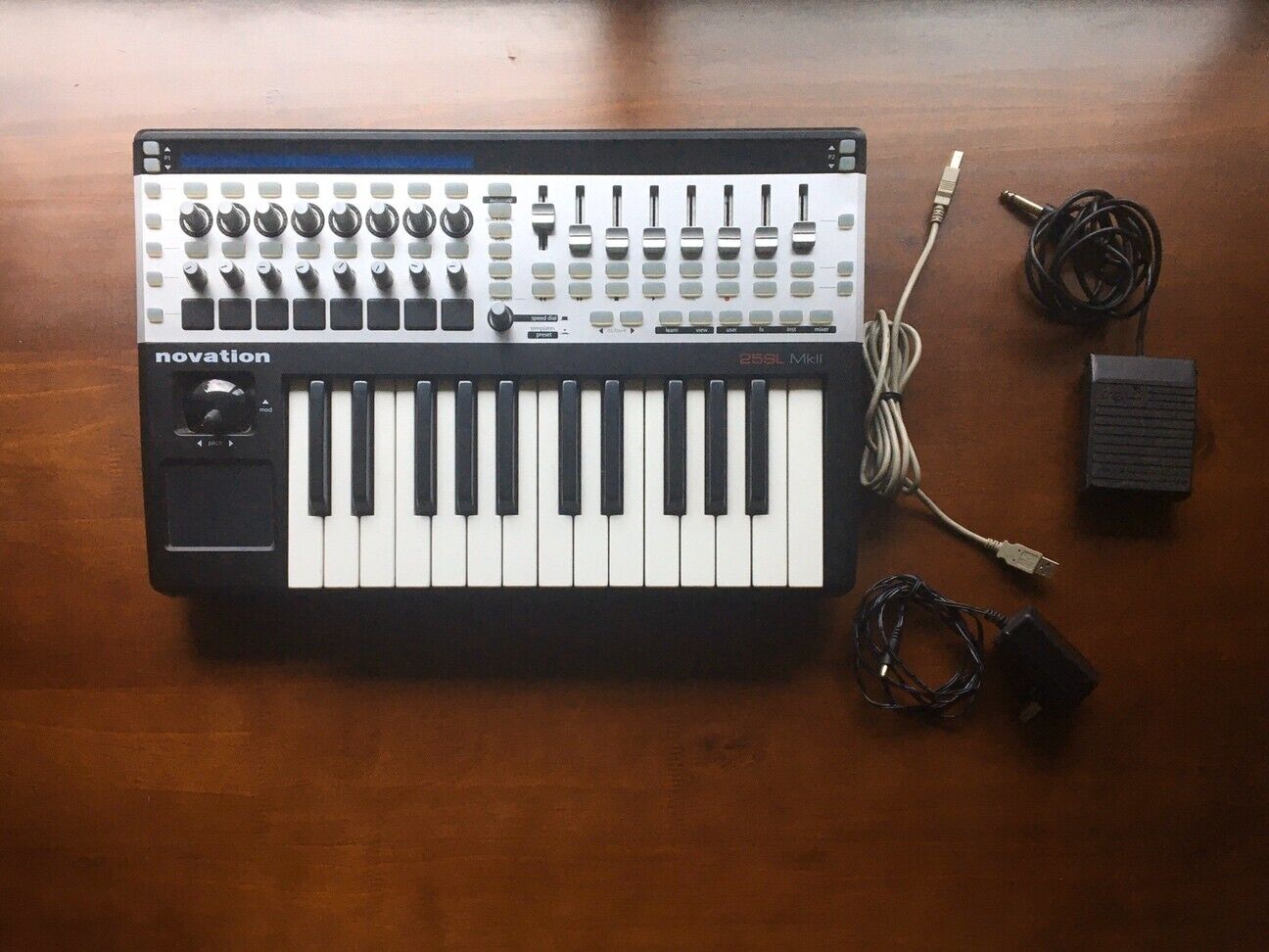 Novation Remote 25 SL MkII MIDI Keyboard Controller - Fresh Stock Dated February 2026