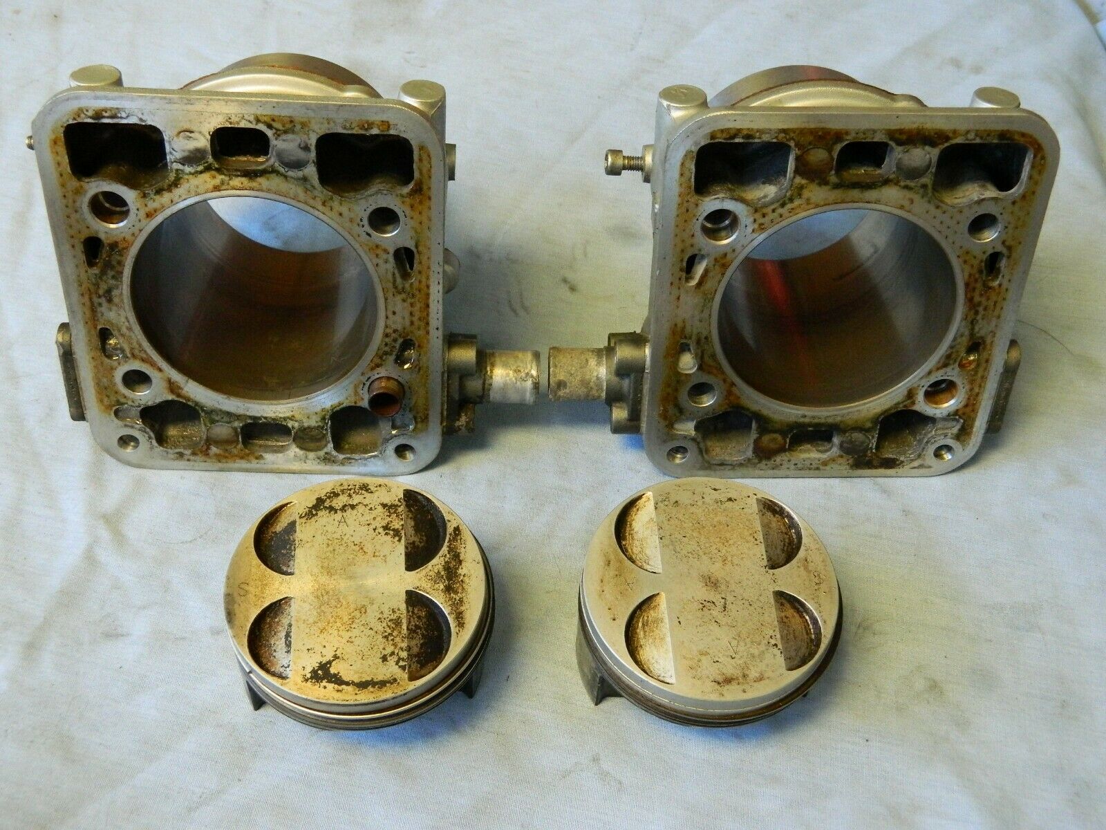 Ducati 748 Front and Rear Cylinders with Pistons - Fresh Stock Dated February 2026