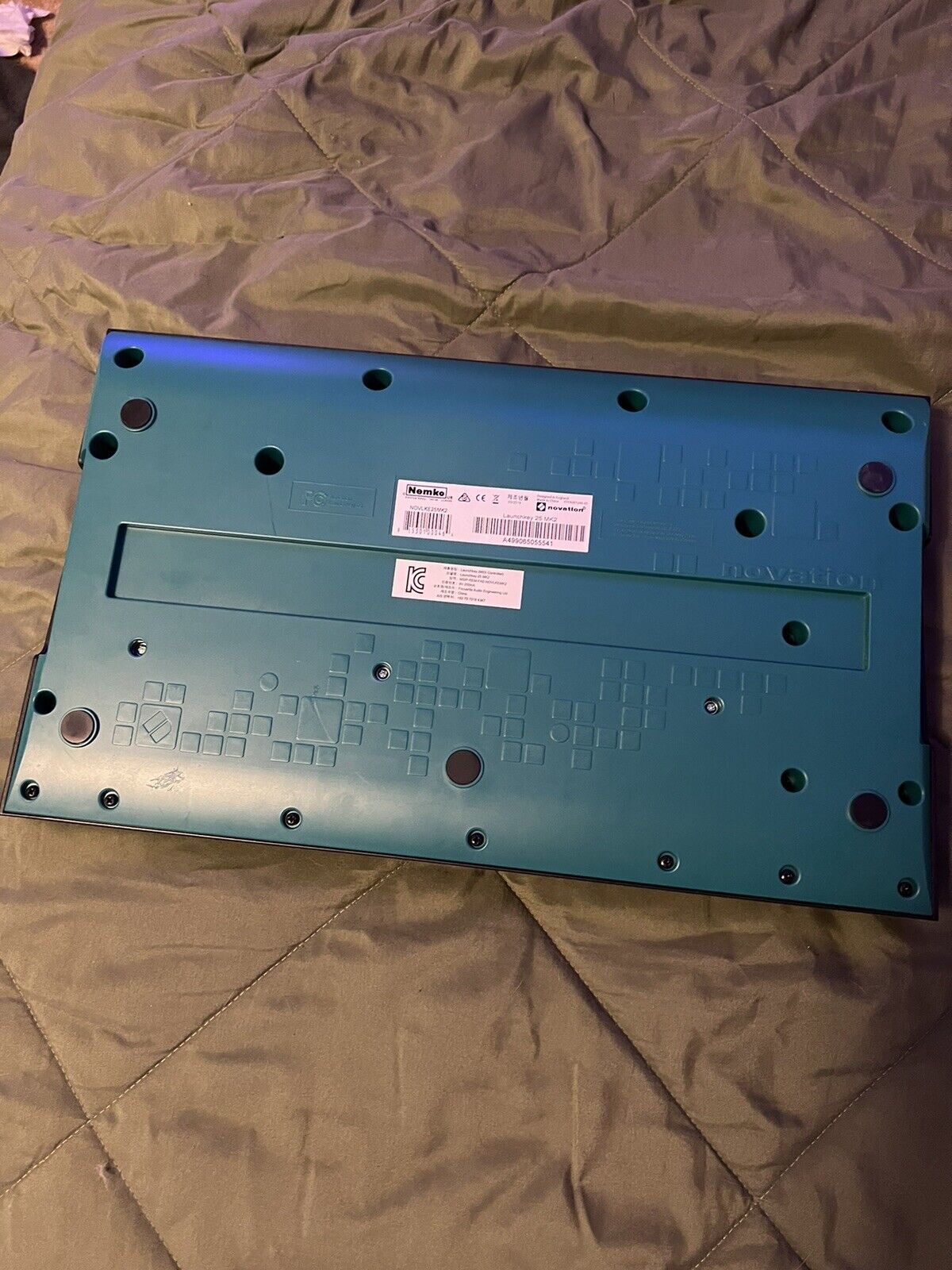 Novation Launchkey 25 MK2 Midi Keyboard Controller - Fresh Stock Dated February 2026