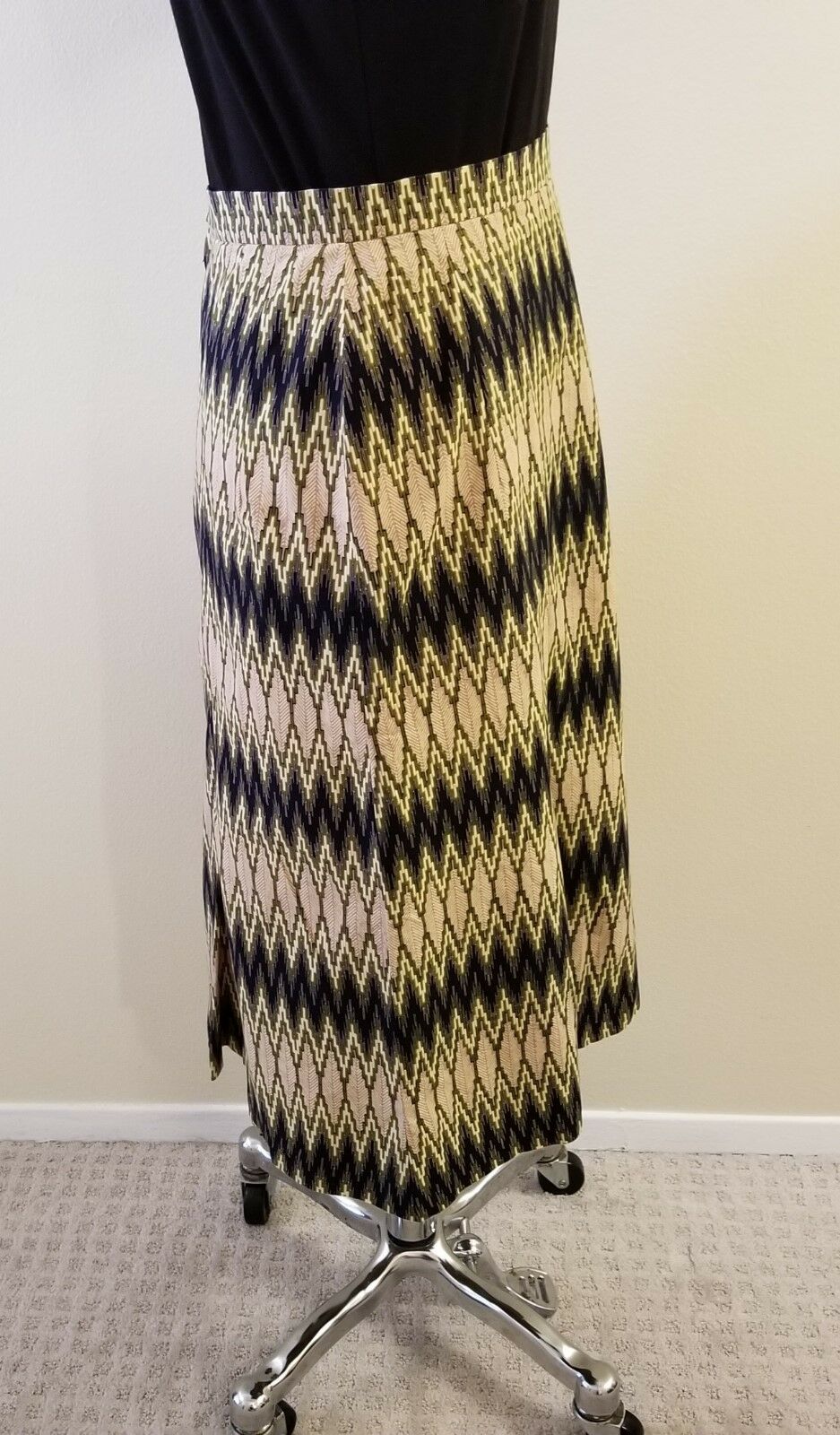 60's Vintage Women's Handmade Zig Zag  Print Skirt - 28
