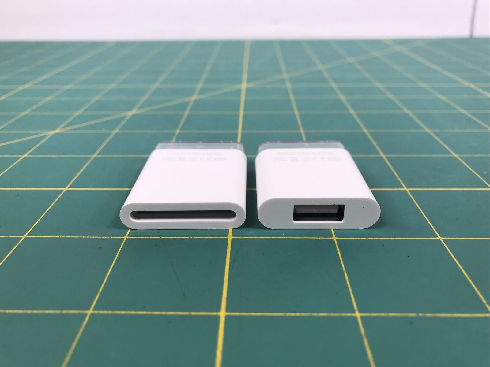 Apple A1362, A1358 Camera Connection Kit - Fresh Stock Dated February 2026