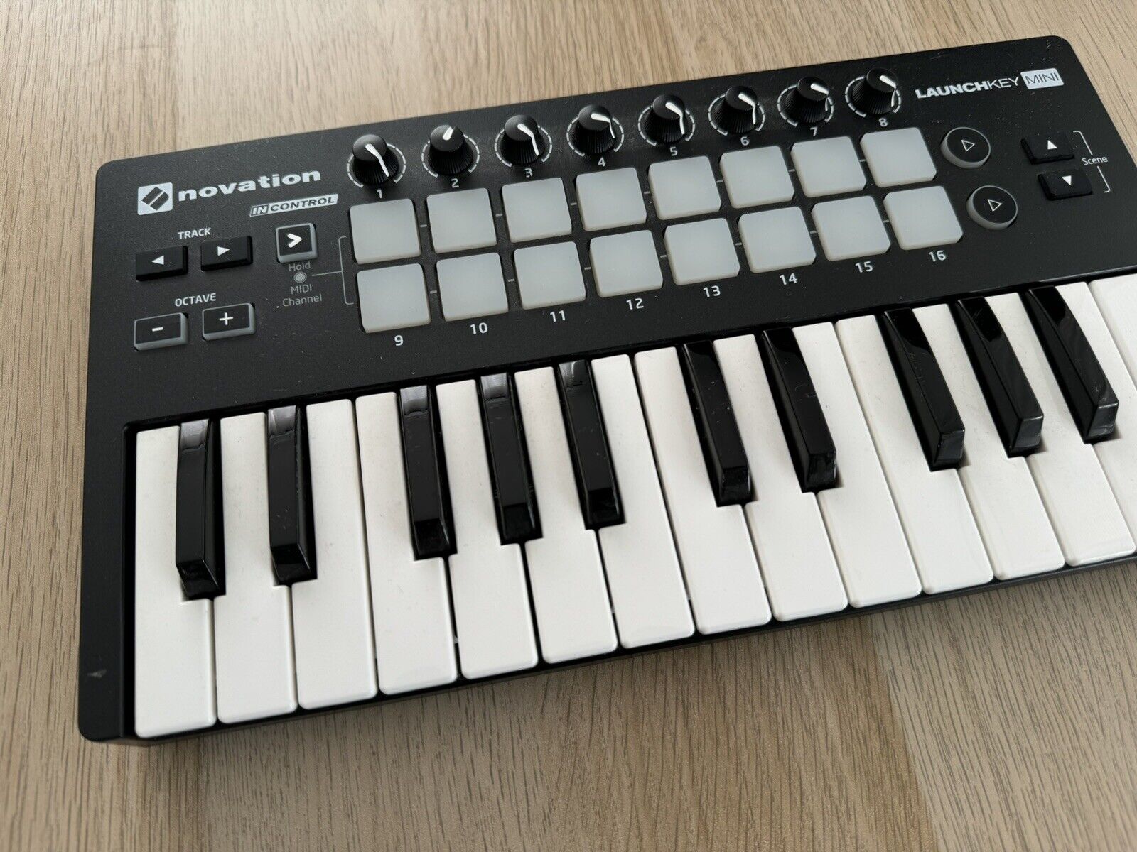 Novation Launchkey Mini MK2 25 Key Midi Keyboard Controller - Fresh Stock Dated February 2026