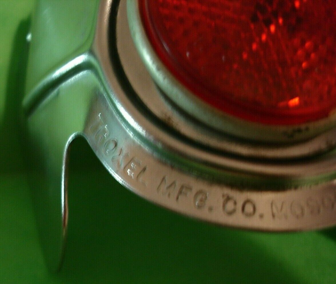 TROXEL STIMSONITE BICYCLE REAR FENDER MOUNT REFLECTOR / HOUSING. VERY GOOD USED - Fresh Stock Dated December 2025