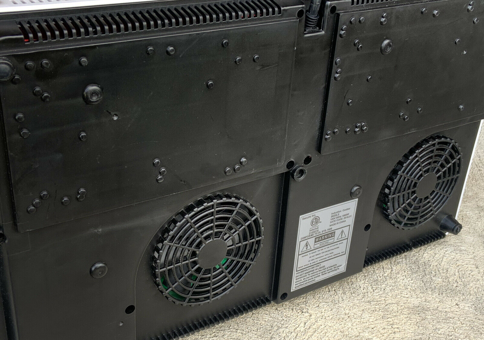 Duxtop Portable Double Induction Cooktop Stove 1800W Electric Countertop 9620LS - Fresh Stock Dated February 2026