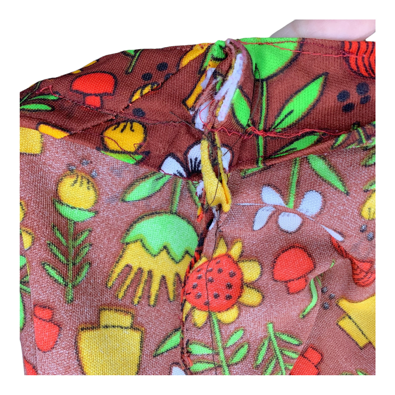 Vintage Skirt 60s 70s Medium Polyester Knit Novelty Mushrooms Floral Handmade? - Fresh Stock Dated March 2026