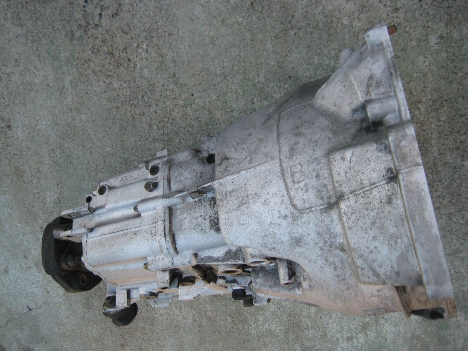 95-03 1995-2003 BMW E36 E46 ZF 5 SPEED MANUAL TRANSMISSION OEM - Fresh Stock Dated February 2026