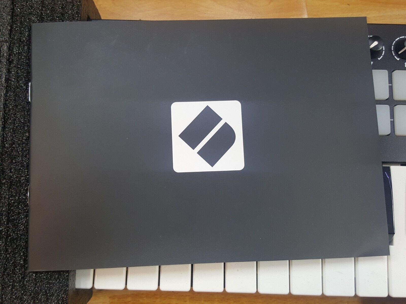 Novation Launchkey Mini MK2 Midi Keyboard - Fresh Stock Dated February 2026