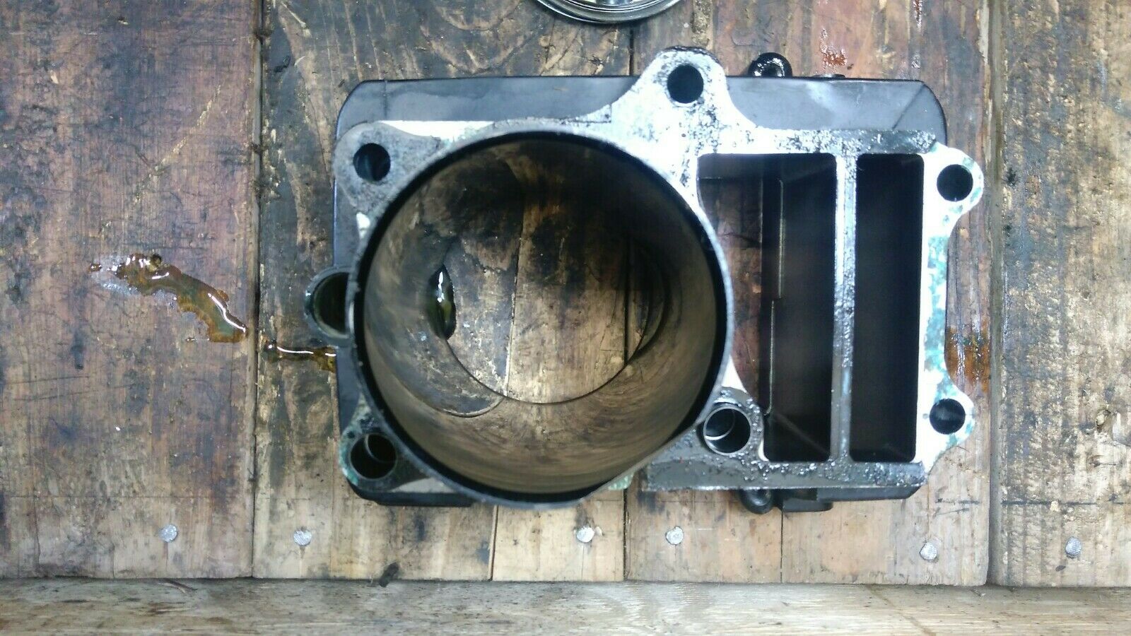 Rear Cylinder & Piston 1983 Honda Shadow VT750C VT 750 C VT750 83 OEM - Fresh Stock Dated February 2026