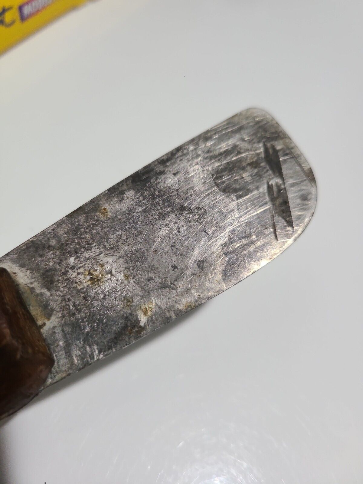 Vintage Red Devil Wood Handled Scraper / Putty Knife- 1.5 Inch Curved Blade - Fresh Stock Dated February 2026