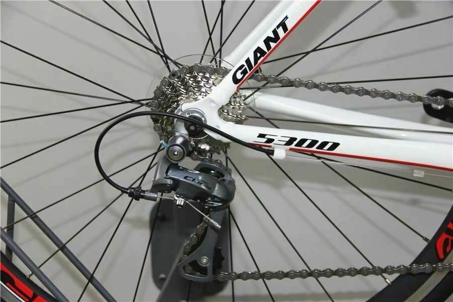 Giant Ocr Ultra-Light 9.3Kg Red Road Bike size 465mm - Fresh Stock Dated February 2026