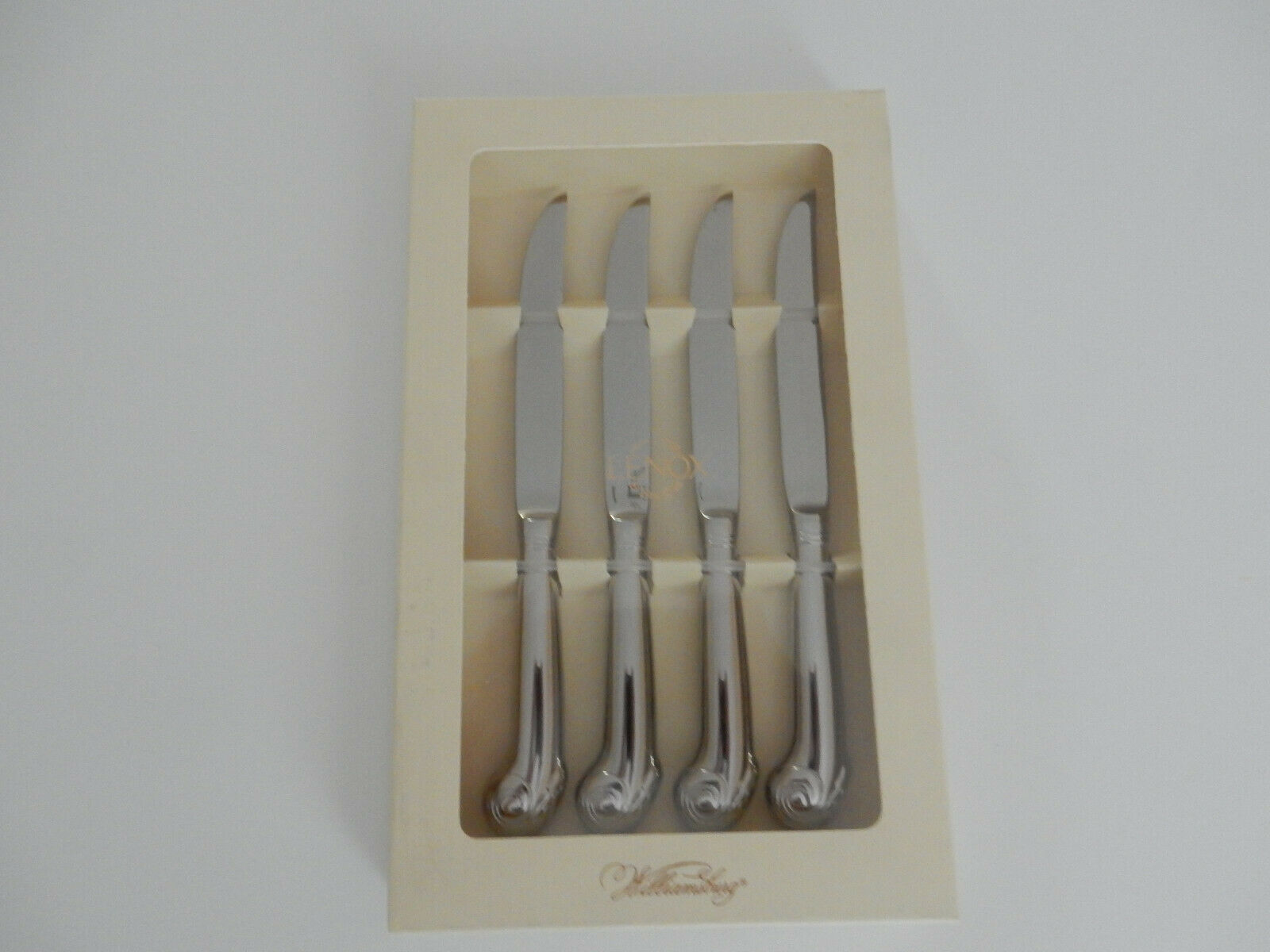 Set of 4 Lenox Williamsburg ROYAL SHELL Steak Knives NEW in Box - Fresh Stock Dated December 2025