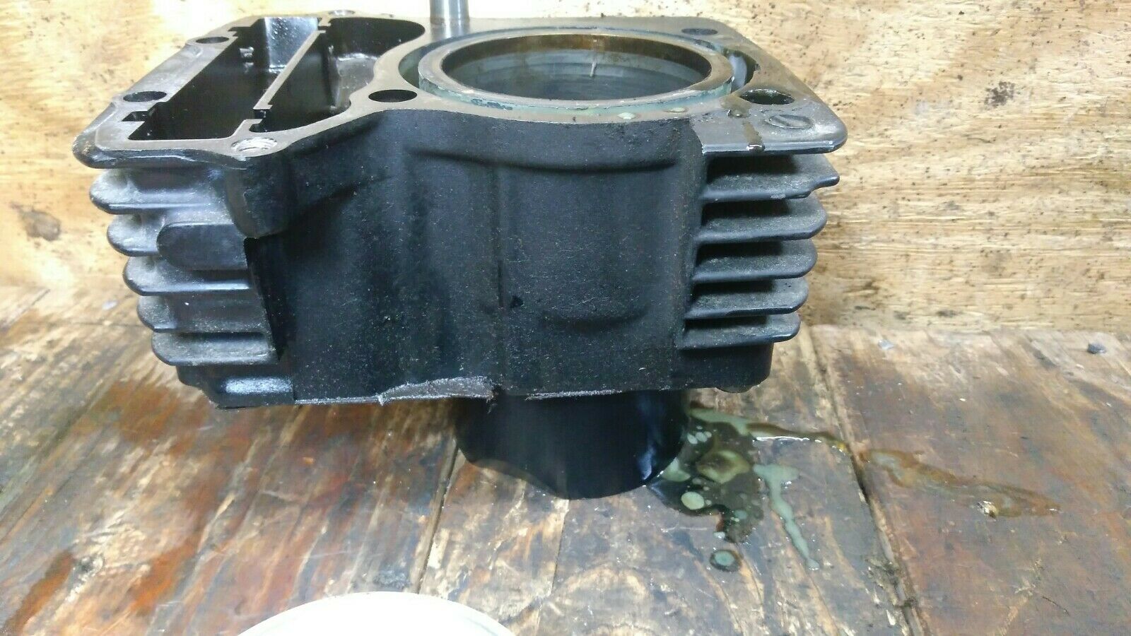 Rear Cylinder & Piston 1983 Honda Shadow VT750C VT 750 C VT750 83 OEM - Fresh Stock Dated February 2026