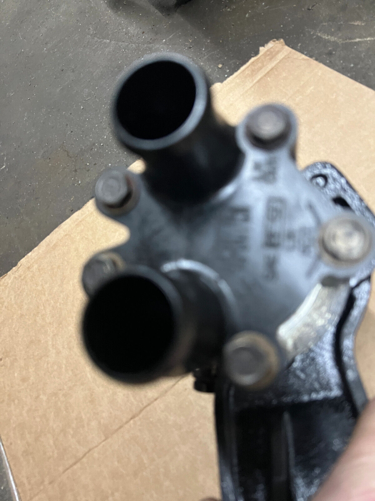 MERCRUISER 7.4L 454 V8 RAW WATER PUMP ASSY 818367-C with Pulley 818368-C - Fresh Stock Dated February 2026