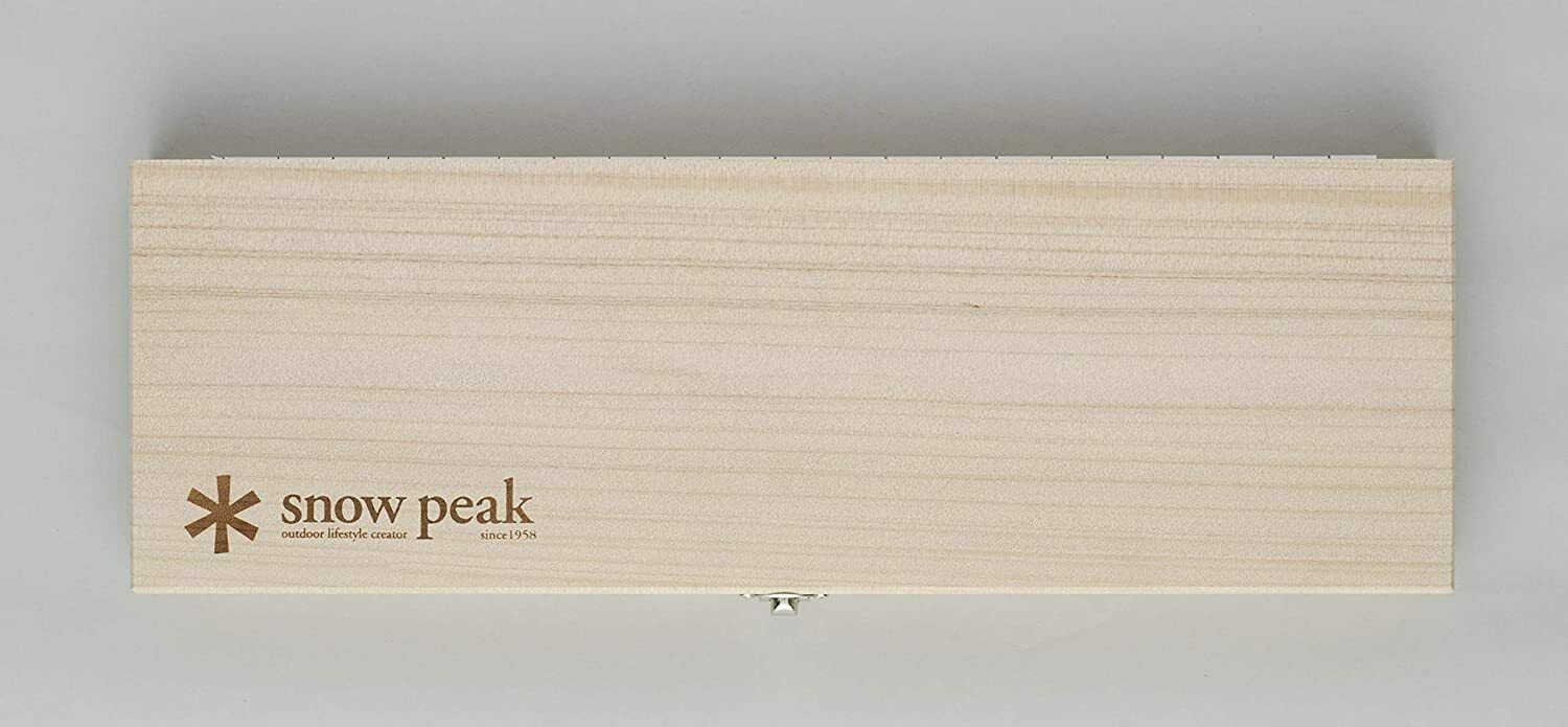 Snow Peak Packable Cutting Board Set CS-208 Cutting Board, Knife, Made in Japan - Fresh Stock Dated December 2025