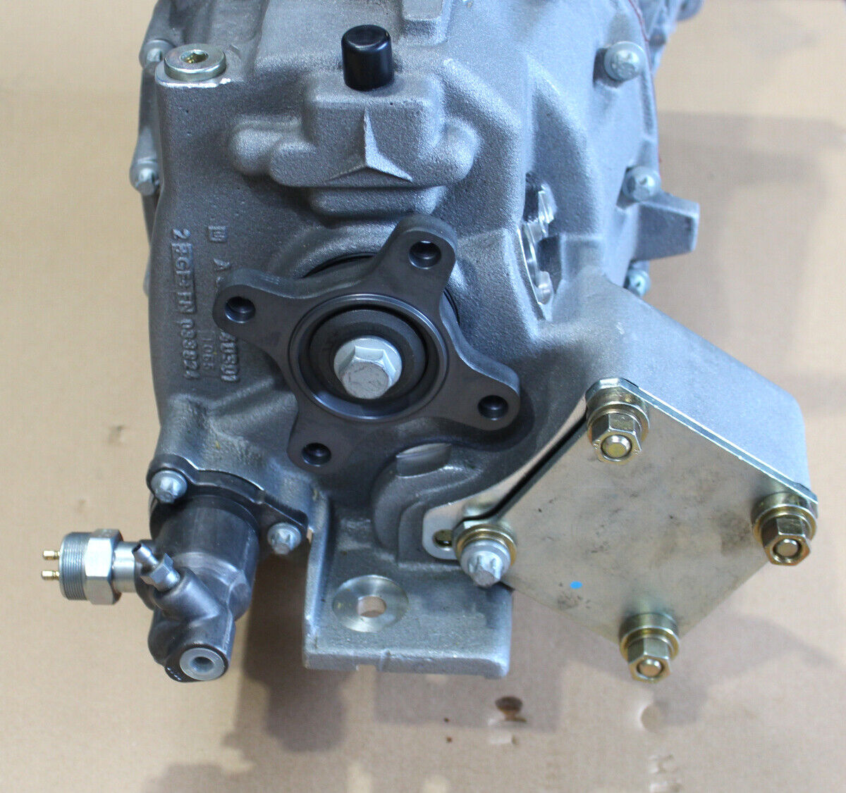 Mercedes Sprinter W901 VW Lt Manual Gearbox With Side Drive 711.614 00 - Fresh Stock Dated February 2026