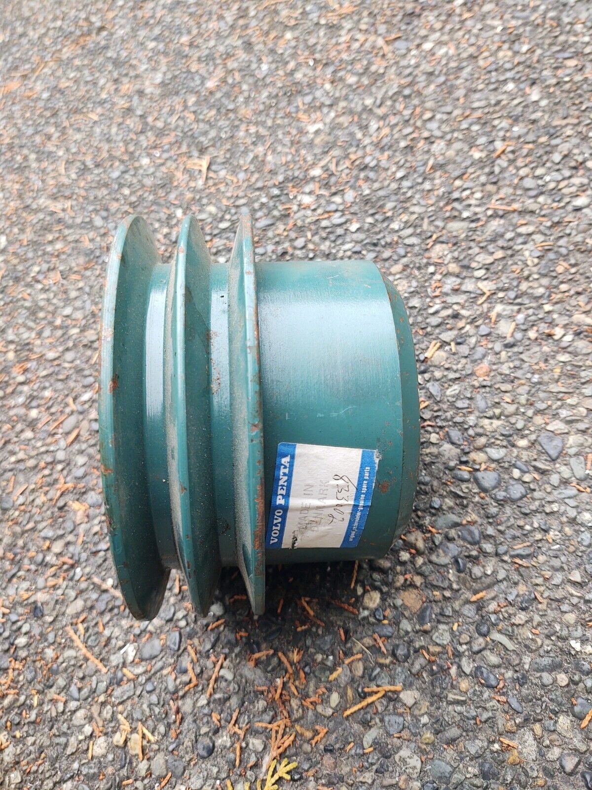 Volvo Penta 2 groove pulley part # 833002 - Fresh Stock Dated February 2026